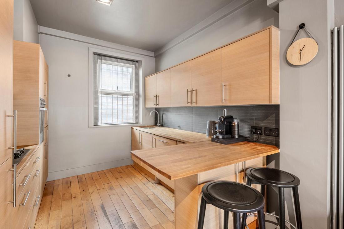 Spacious Home On Chapel Market London Bagian luar foto