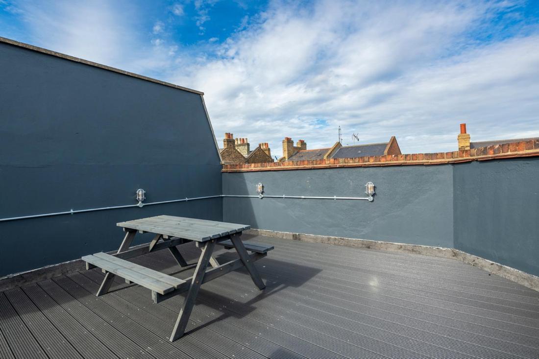 Spacious Home On Chapel Market London Bagian luar foto
